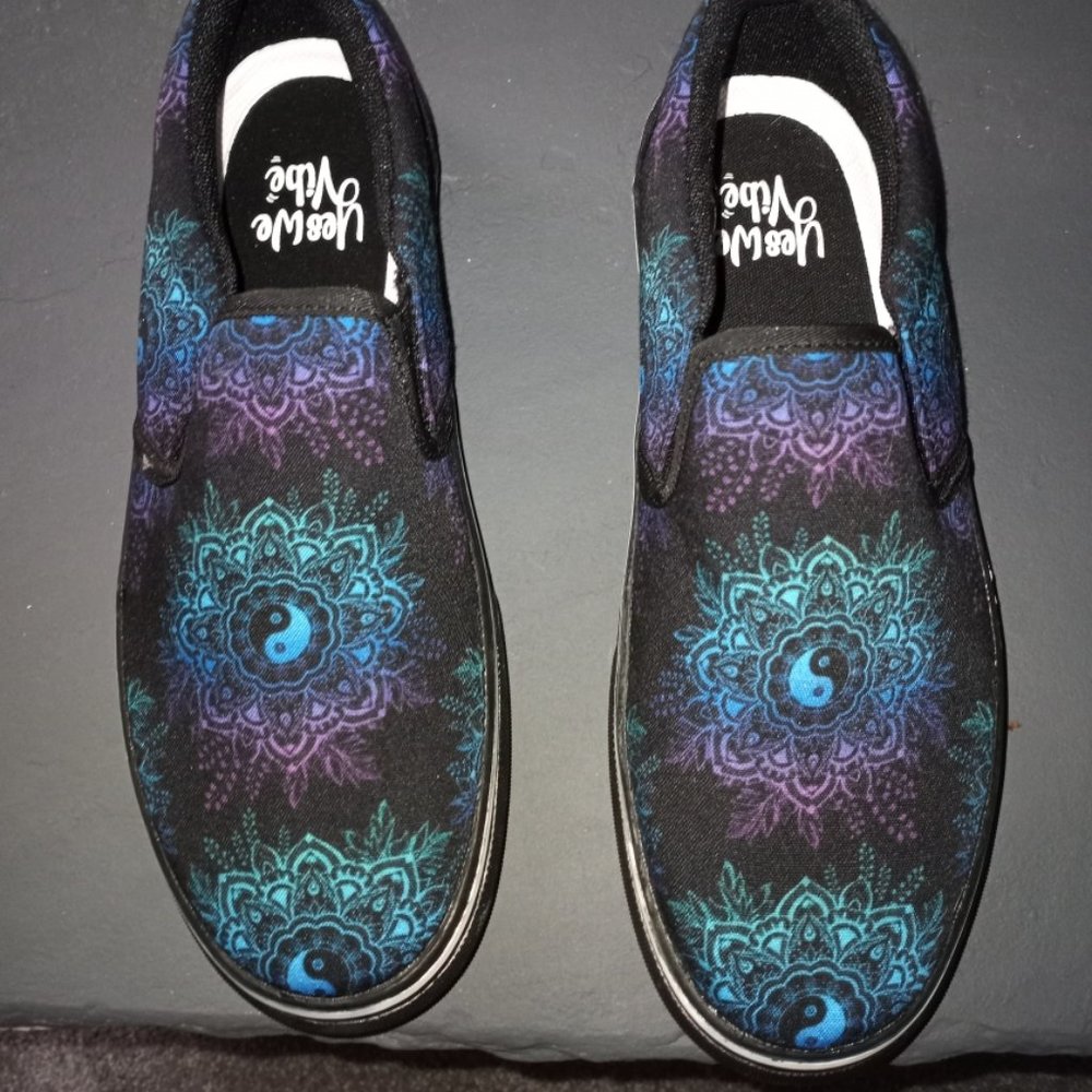 Slip on sneakers